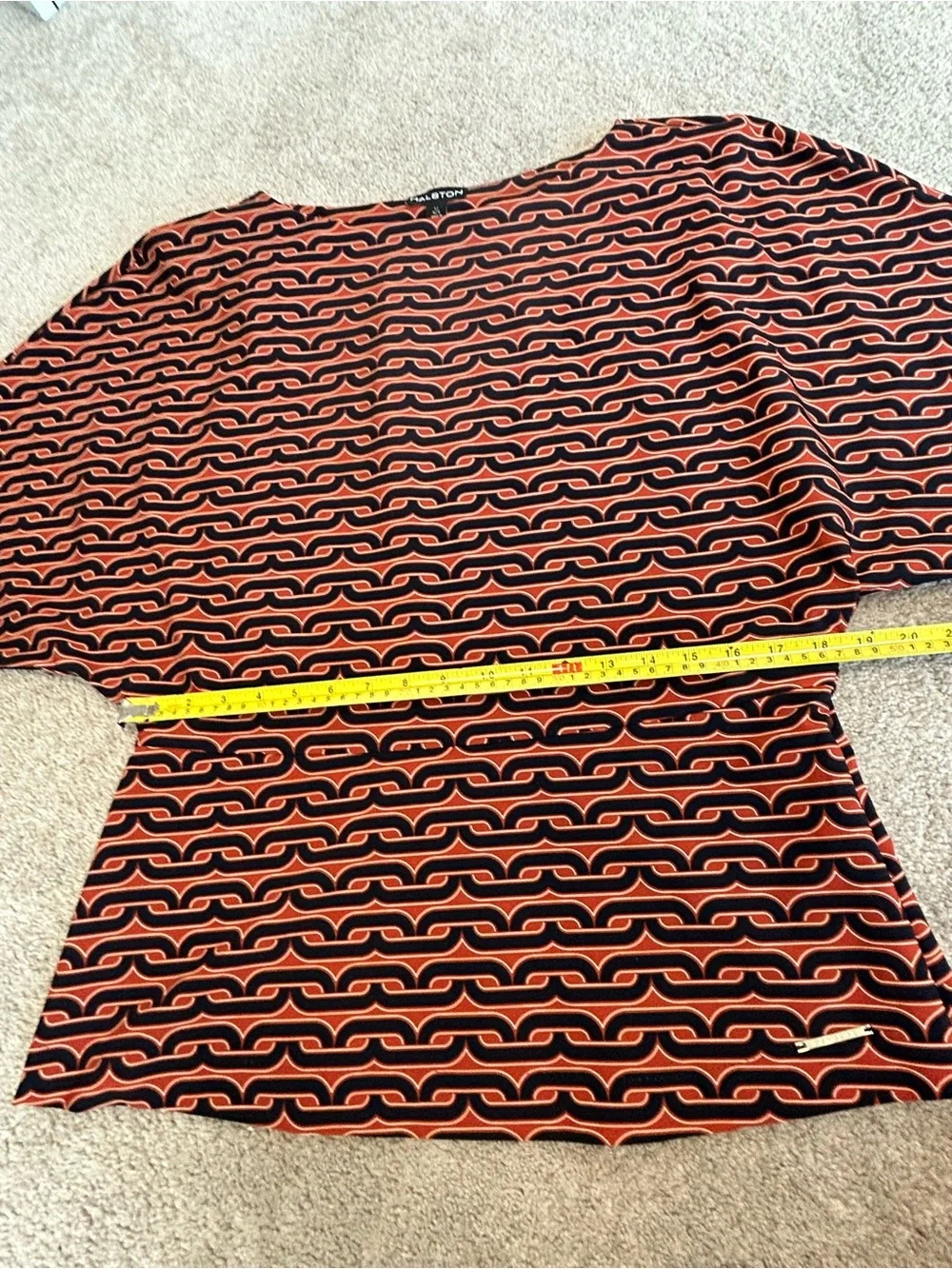Halston Women's Printed Commuter Dolman-Sleeve Top blouse Sz L NWOT - Picture 7 of 12